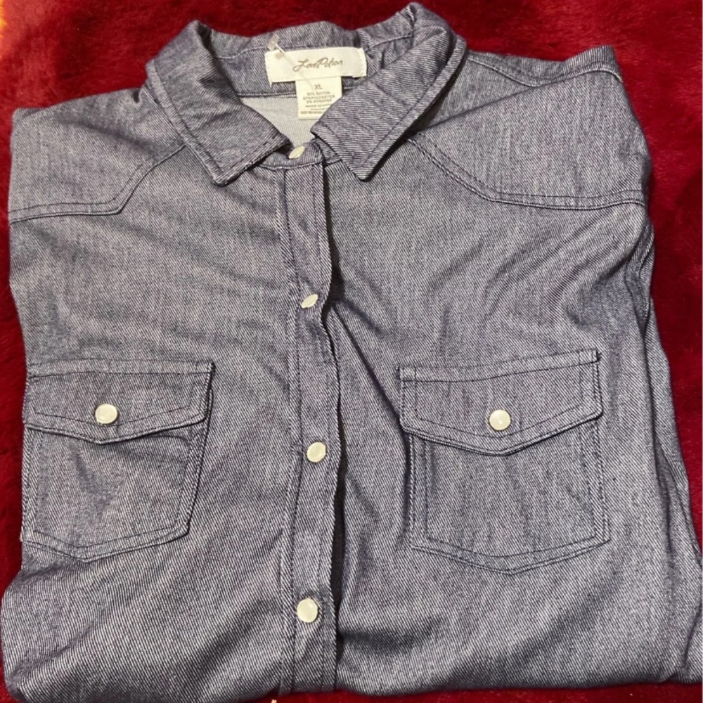 Long sleeve shirt